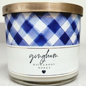 🐰LIMITED TIME OFFER!!!🐣🆕️Bath & Body Works Gingham Scented Candle🔷️
